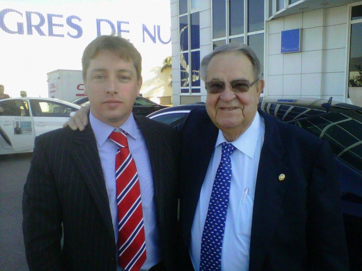 Jonathon Minoli with Mr. Rafael Benavent