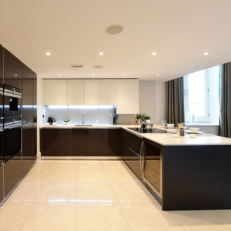 St Joseph's Gate London Minoli